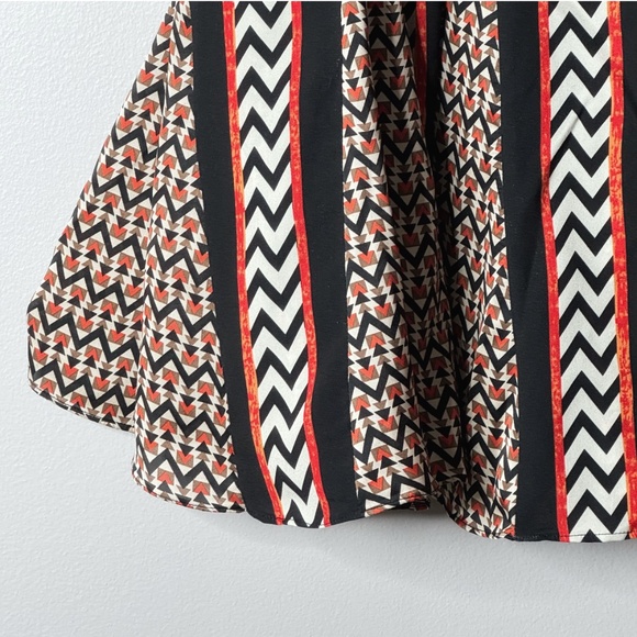 Anthropologie Ranna Gill Skirt Chevron Black Print Stripe Knee Length Size 16 - Picture 5 of 13